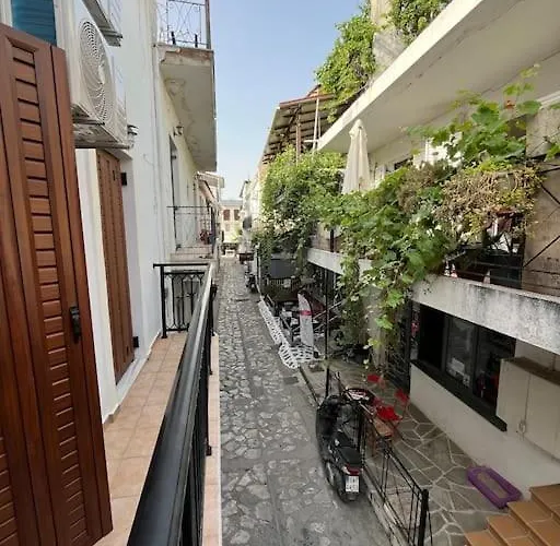 Argi's House İskados