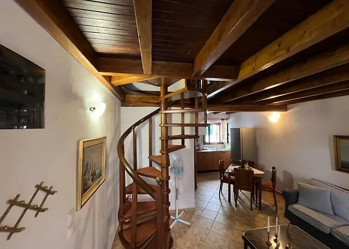 Daire Argi's House İskados